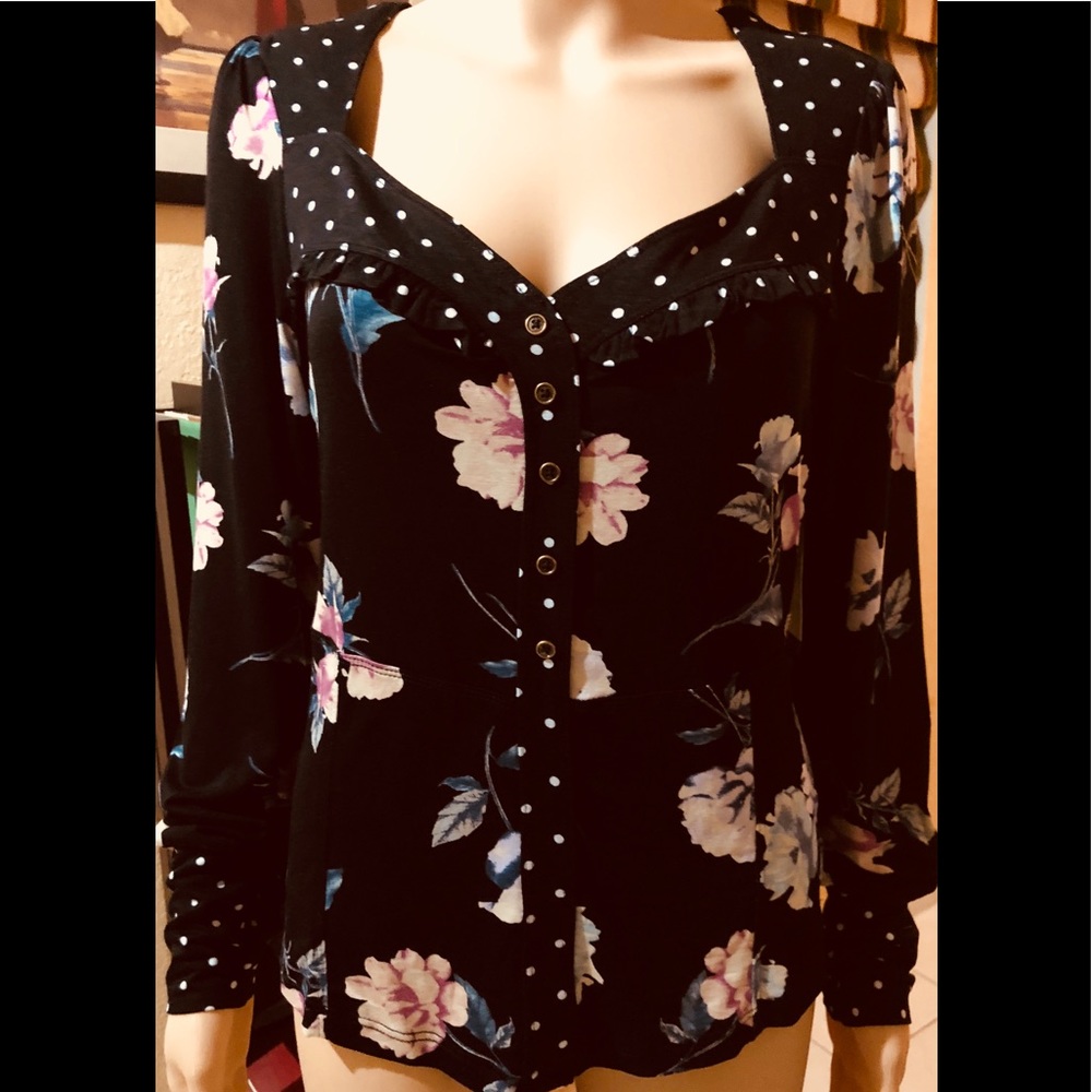 American Rag long sleeve Black and white top